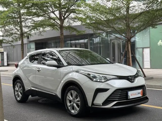 TOYOTA IZOA 2.0L Yixiang Edition