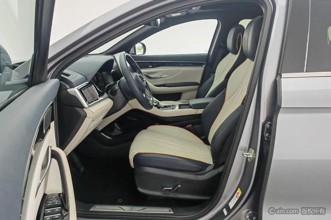 BYD Song PLUS DM DM-i 110KM two-wheel drive flagship PLUS 5G version