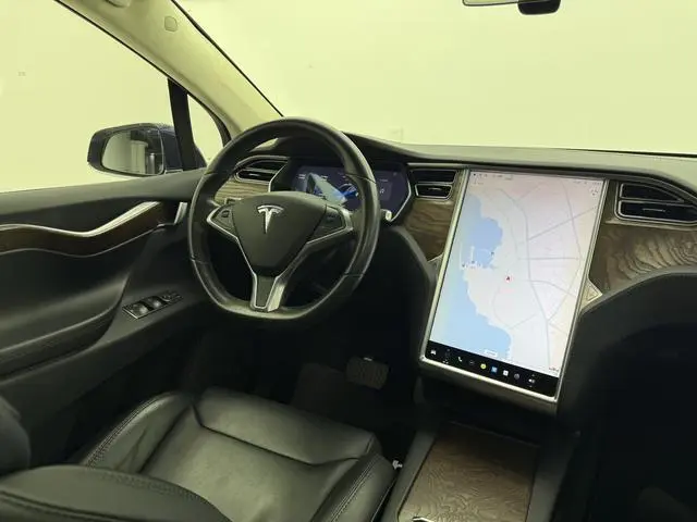 Tesla Model X 100D long battery life version