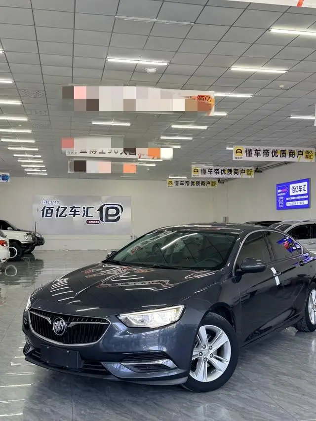 Buick Regal 20T Elite Country VI
