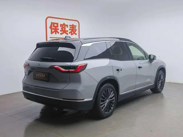 NIO NIO ES8 580KM base version six seats