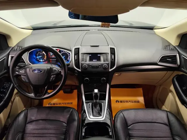 Ford Sharp World EcoBoost 245 two-wheel drive elite 5-seater country V