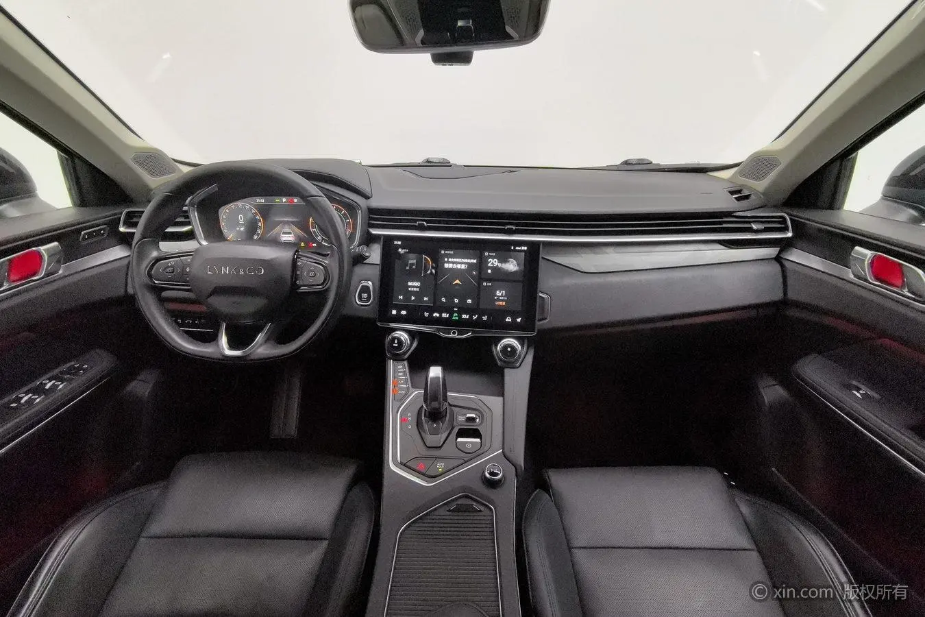 LYNK & CO Lynk 01 2.0TD two-wheel drive Pro