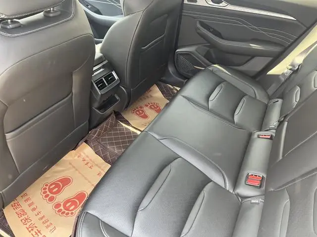 Geely Xingrui 2.0T luxury