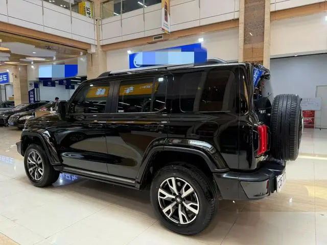 Tank Tank 300 City version 2.0T is very stylish