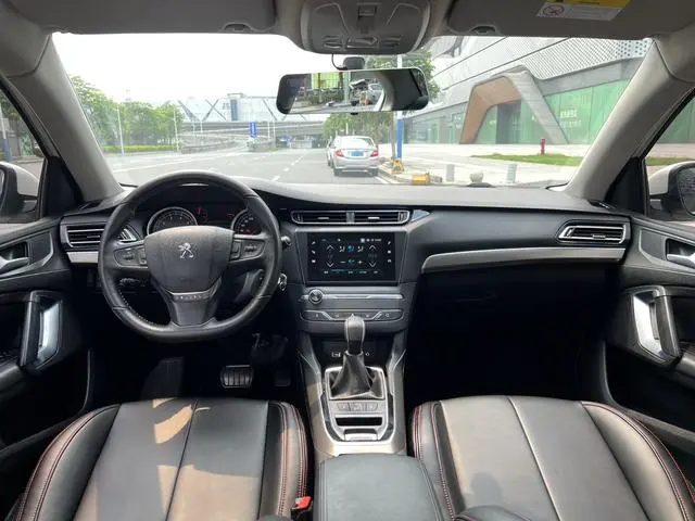 Peugeot Peugeot 408 350THP Automatic Deluxe Edition