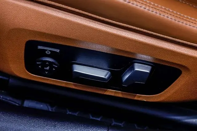 BMW BMW 8 Series Facelifted 840i coupe M sports suit