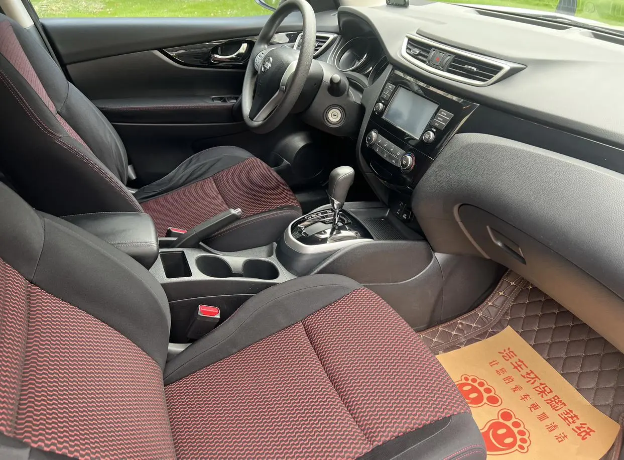 Nissan Qashqai 2.0L CVT Elite Edition Country V