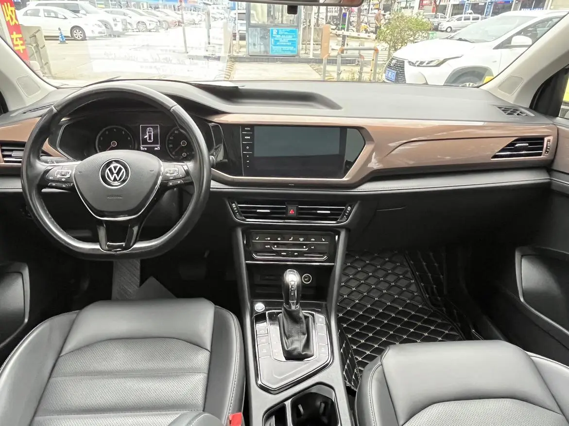 Volkswagen Tuyue 280TSI two-wheel drive Deluxe Edition