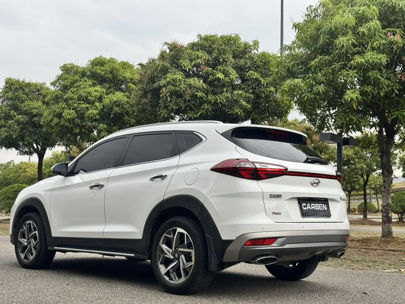 Hyundai Tucson 280TGDi dual-clutch two-wheel drive Zhilian version Country VI