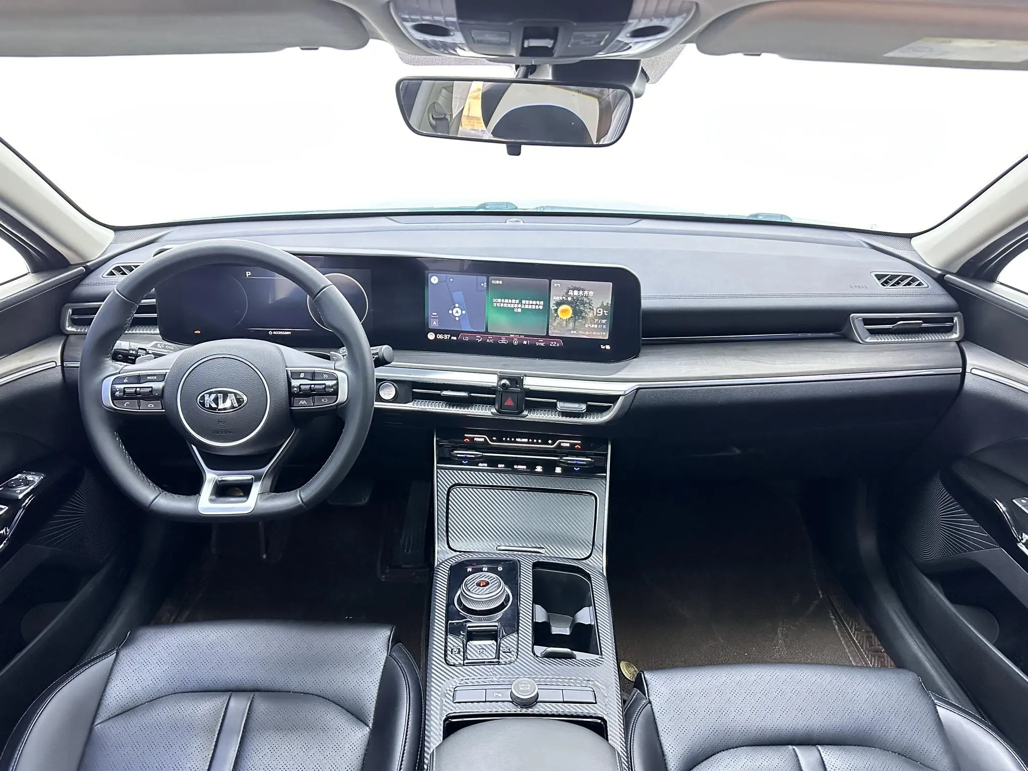 Kia Kia K5 270T CVVD Luxury Technology Edition