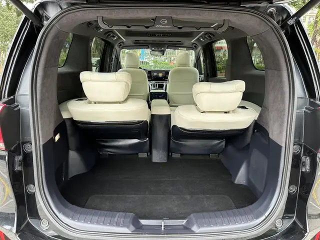 GAC Trumpchi M8 Master Series 390T four-seater Royal Edition
