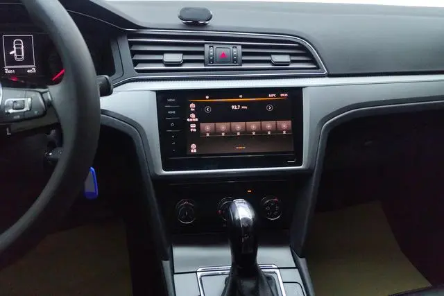 Volkswagen Lingdu 230TSI DSG Fashion Edition