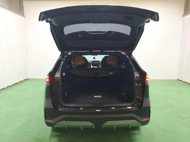 Geely Galaxy Galaxy L7 1.5T DHT 115km Starship