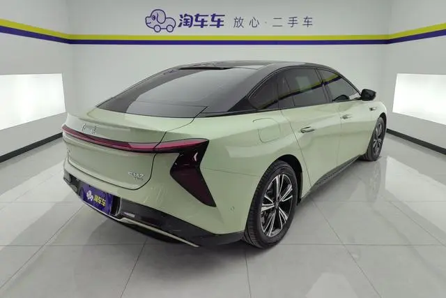 Hongqi Hongqi EH7 690 Pro
