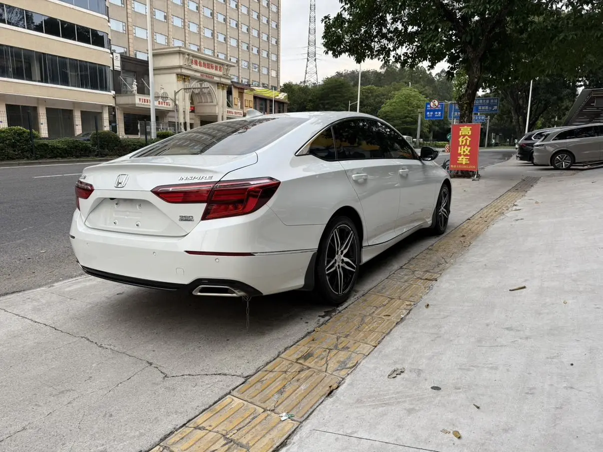 Honda Yingshipai 260TURBO Jingyue Edition