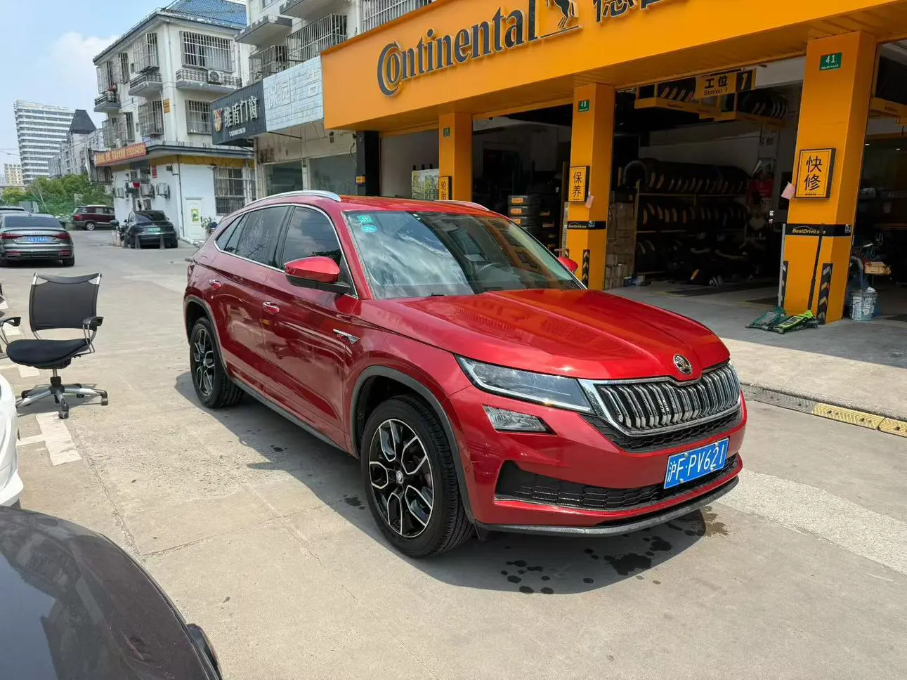 Skoda Kodiak GT ZI330 two-wheel drive deluxe edition Country V