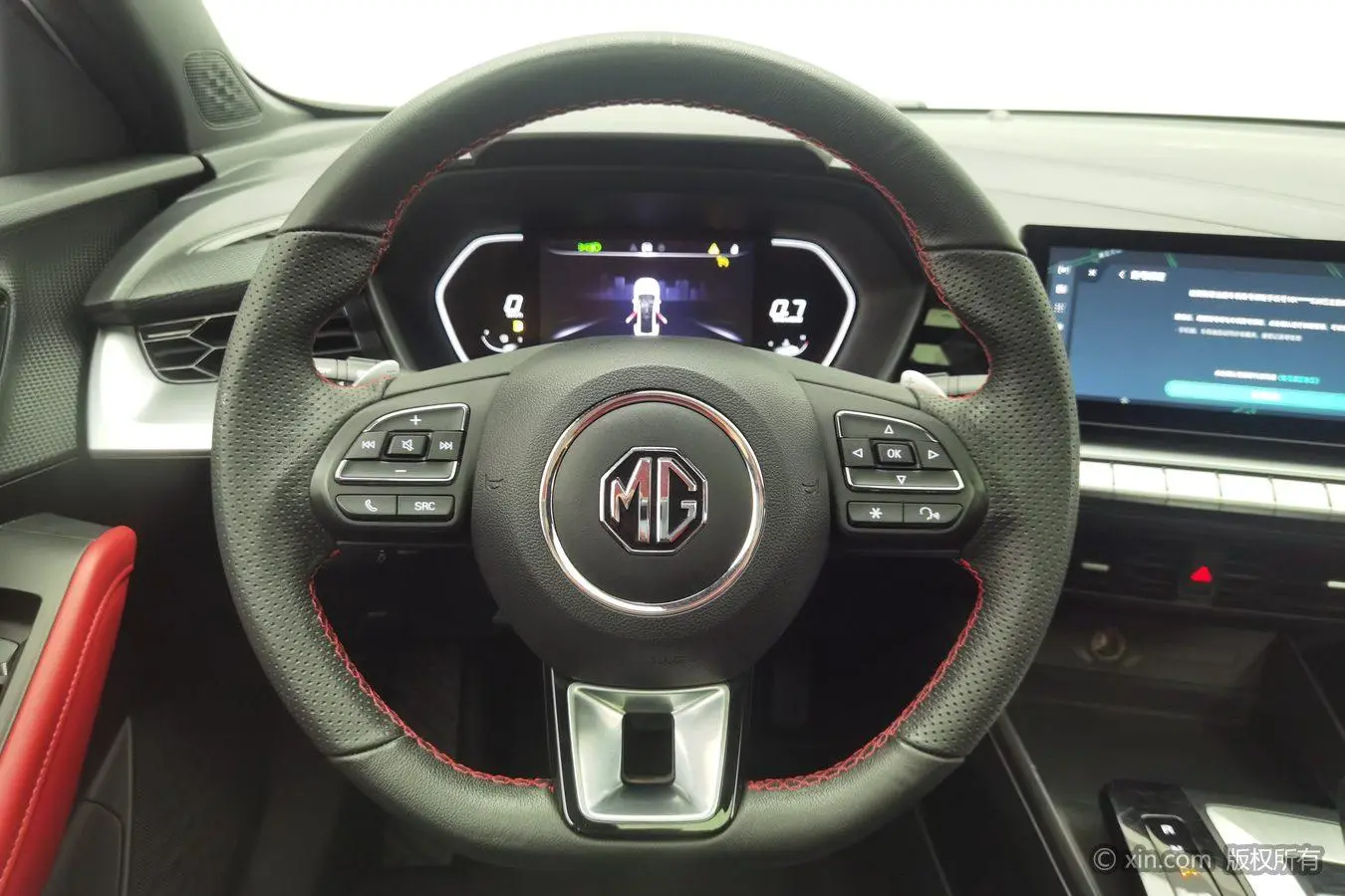 MG MG5 300TGI DCT Green Luxury Luxury Edition