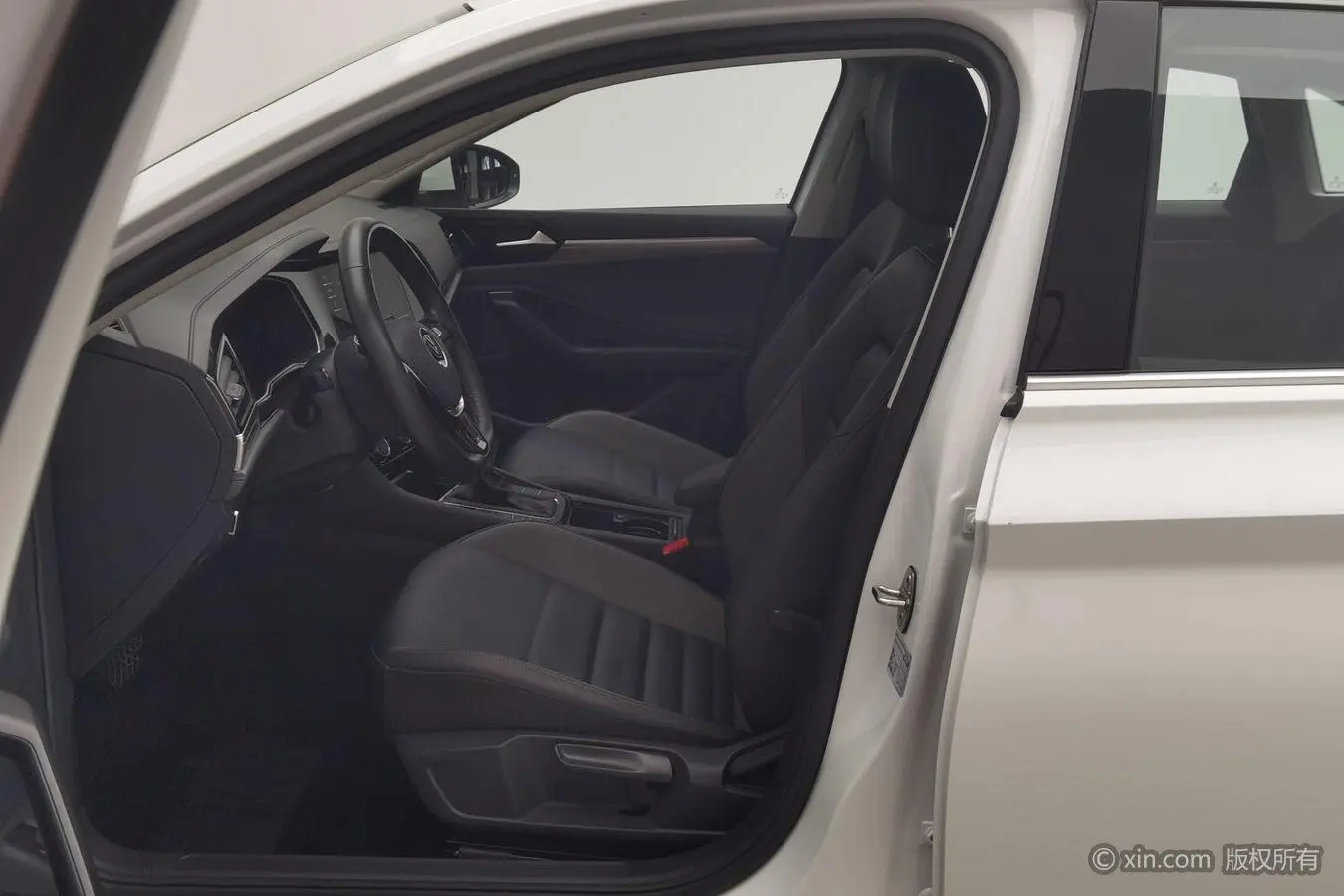 Volkswagen Sagitar 280TSI DSG Beyond Edition