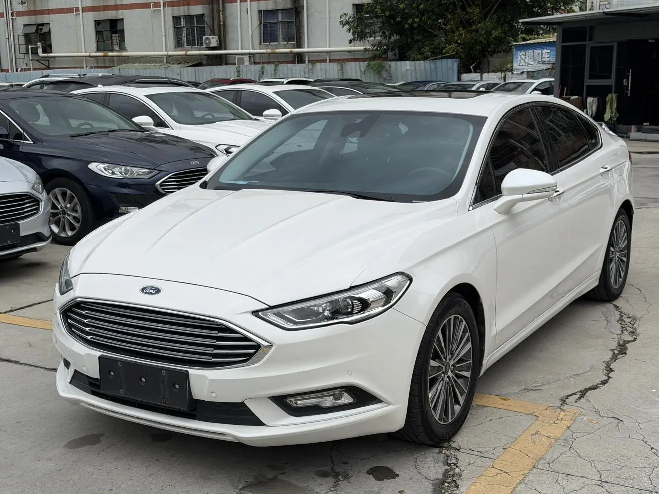 Ford Mondeo EcoBoost 200 Luxury