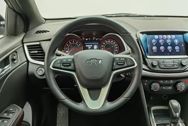 Chevrolet Cruze RS 330T automatic happy Version