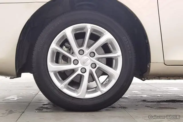 Geely Emgrand UP 1.5L CVT luxury