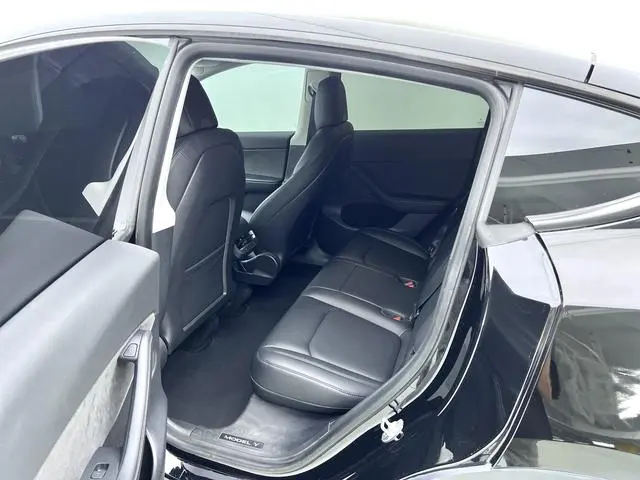 Tesla Model Y Long battery life all-wheel drive version
