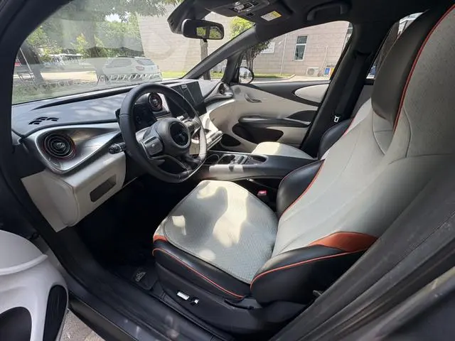 BYD dolphin Fashion edition
