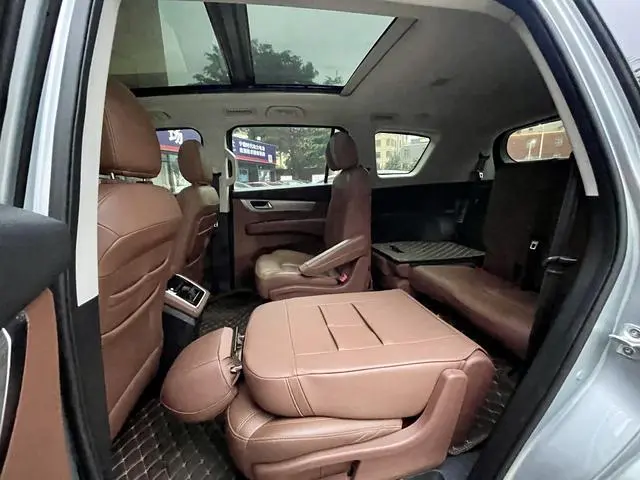 Haima Seahorse 7X 1.6TGDI automatic flagship 7-seater