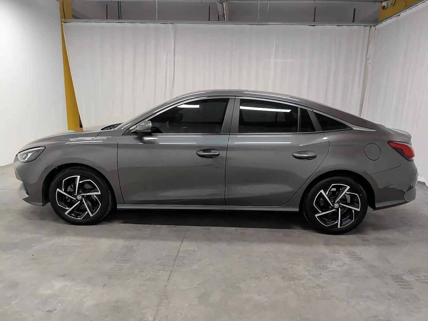 MG MG5 300TGI DCT Green Luxury Ultimate Edition