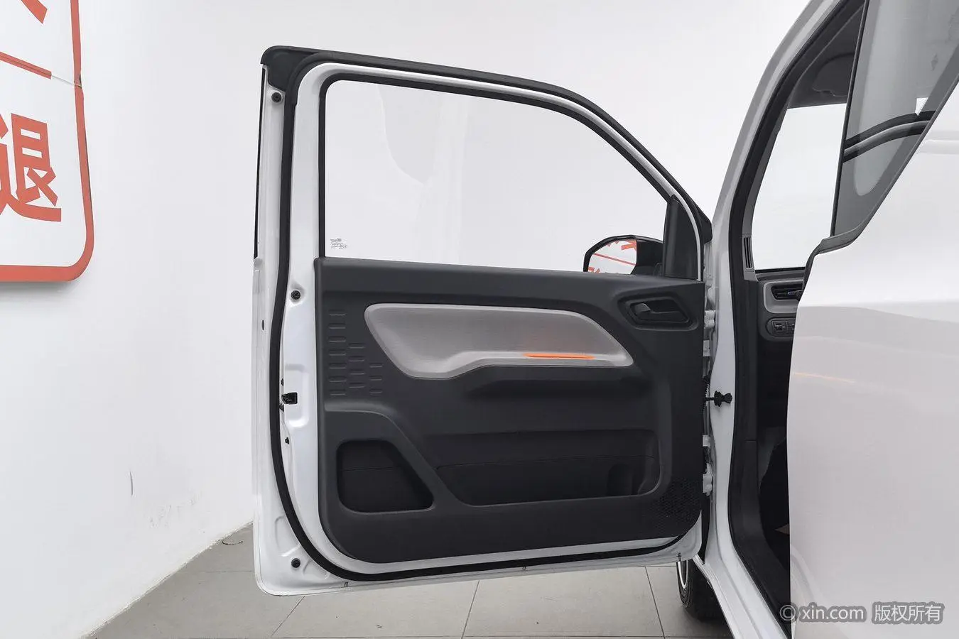 Wuling Wuling Hongguang MINIEV Free lithium iron phosphate
