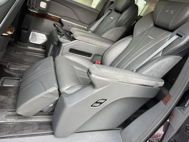 Hongqi Hongqi HQ9 PHEV Four-wheel drive Deluxe Edition