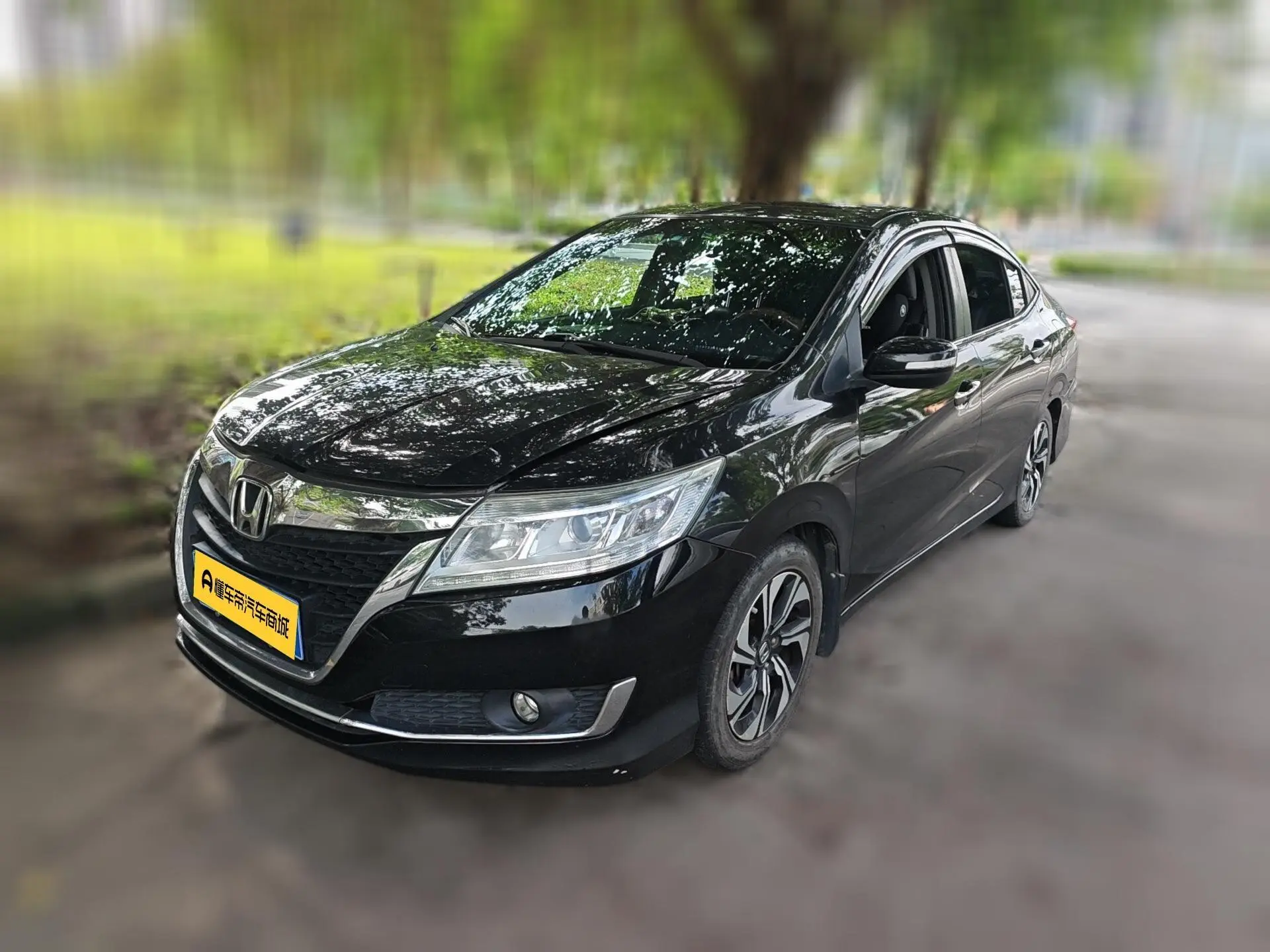 Honda Lingpai 1.8L CVT Deluxe Edition