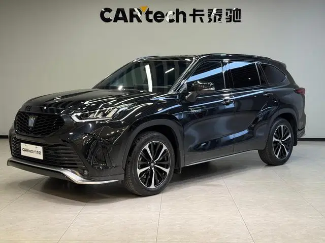 TOYOTA Crown Lufang Smart electric hybrid dual engine 2.5L E-CVT four-wheel drive Premium Edition