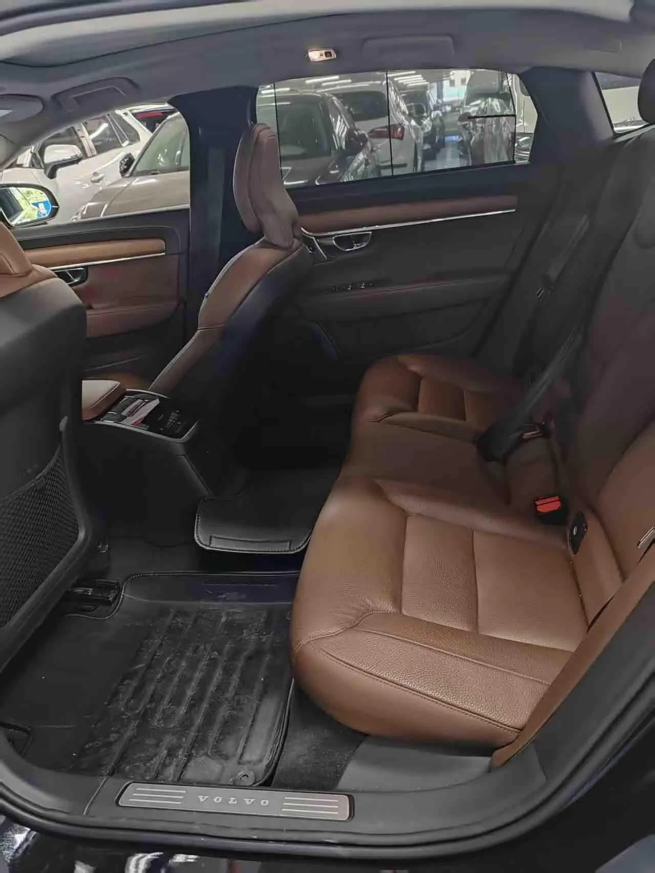 Volvo Volvo S90 PHEV T8 E-drive hybrid Zhiya Edition Country V