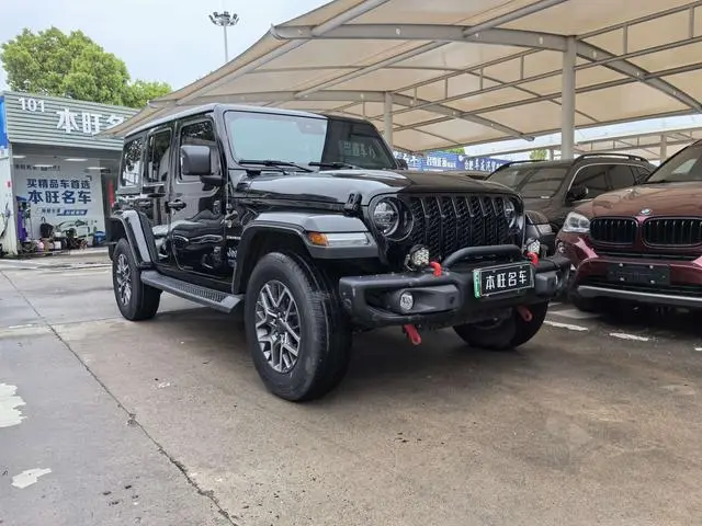 Jeep Wrangler 4xe PHEV Four-door 2.0T 4xe Sahara