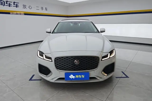 Jaguar Jaguar XFL 2.0T P250 two-wheel drive Exclusive Deluxe Edition