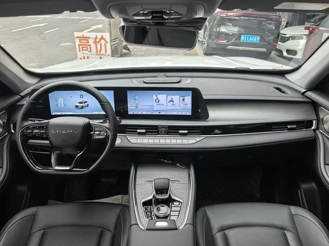 Chery Fulwin Tiggo 8 PRO 290T two-wheel drive deluxe edition