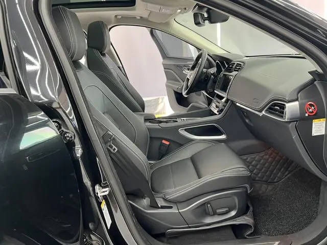 Jaguar Jaguar F-PACE 3.0 SC four-wheel drive R-Sport sports version