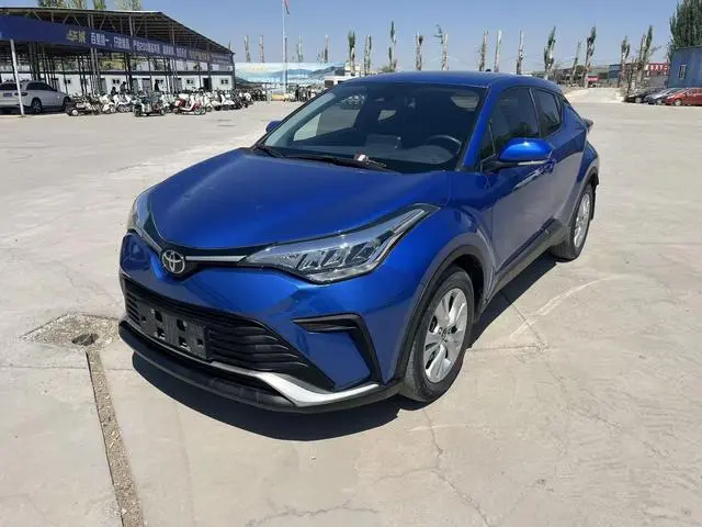 TOYOTA IZOA 2.0L Yichi Version