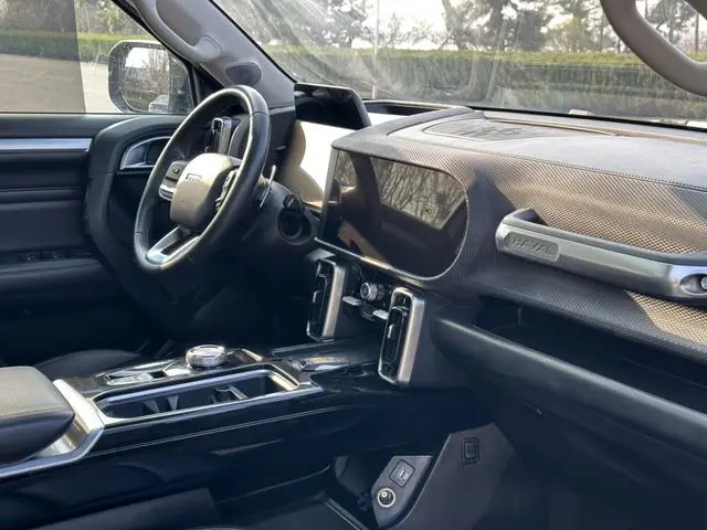 Haval Haval Big Dog 1.5T two-wheel drive side shepherd version
