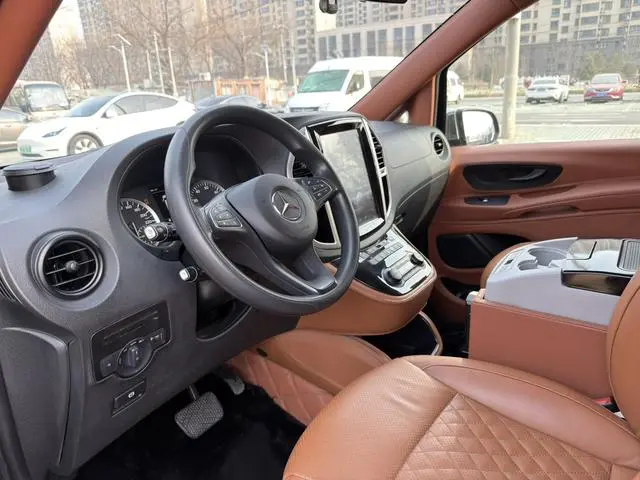 Mercedes-Benz Vito 2.0T Elite Edition