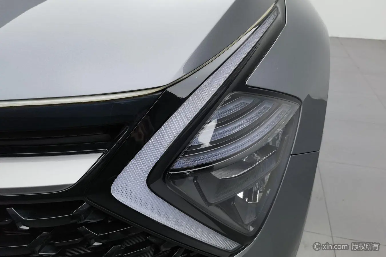 Kia Lion Platinum expands the world 1.5T two-wheel drive Premium edition