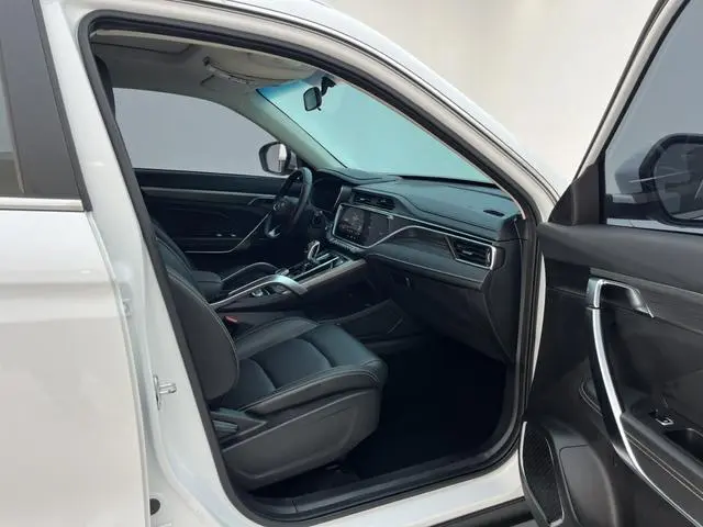 Geely Boyue 1.8TD DCT Smart Collar PRO