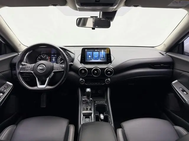 Nissan Xuan Yi 1.6L XL CVT Enjoy Edition
