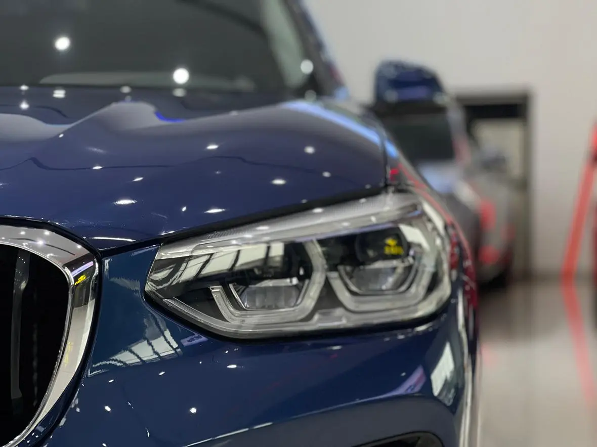 BMW BMW X3 xDrive25i M sports suit