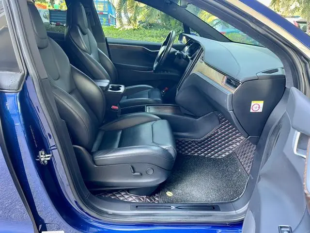 Tesla Model X Long battery life version