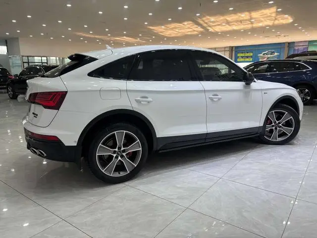 Audi Audi Q5L Sportback Facelift 40 TFSI luxury