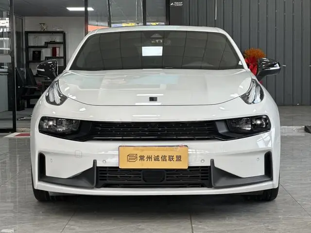 LYNK & CO Lynk 03 1.5TD DCT Jin Pro