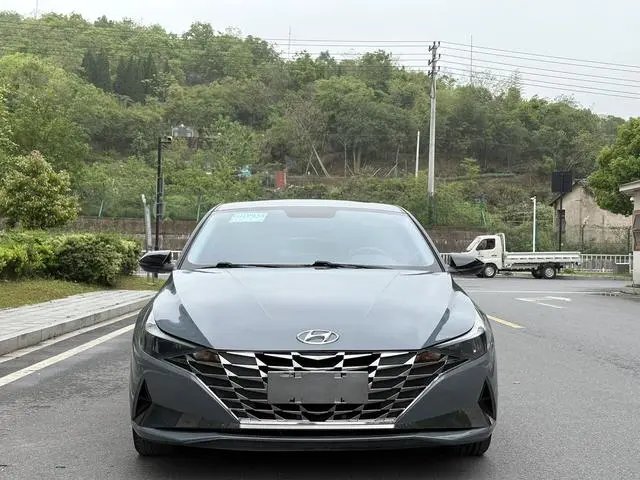 Hyundai Elantra 1.5L CVT GLX Elite Edition